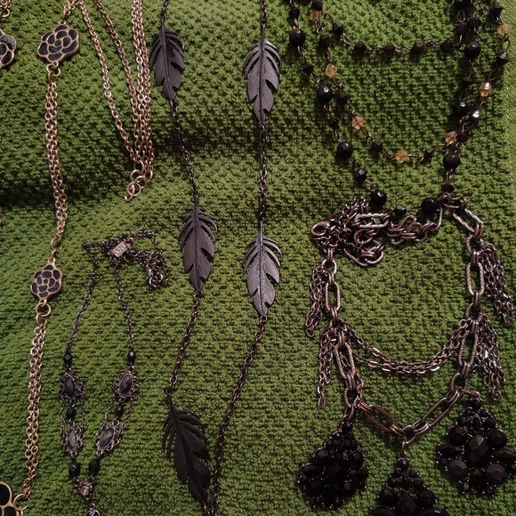 Lot of Goth Glam Necklaces - Picture 3 of 7